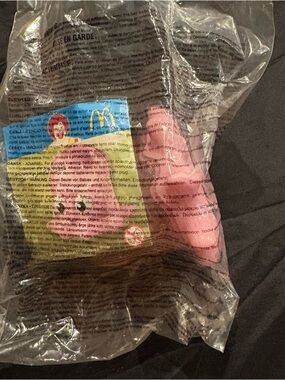 2003 McDonalds Happy Meal Toy from Finding Nemo-Pearl the Pink Flapjack Octopus